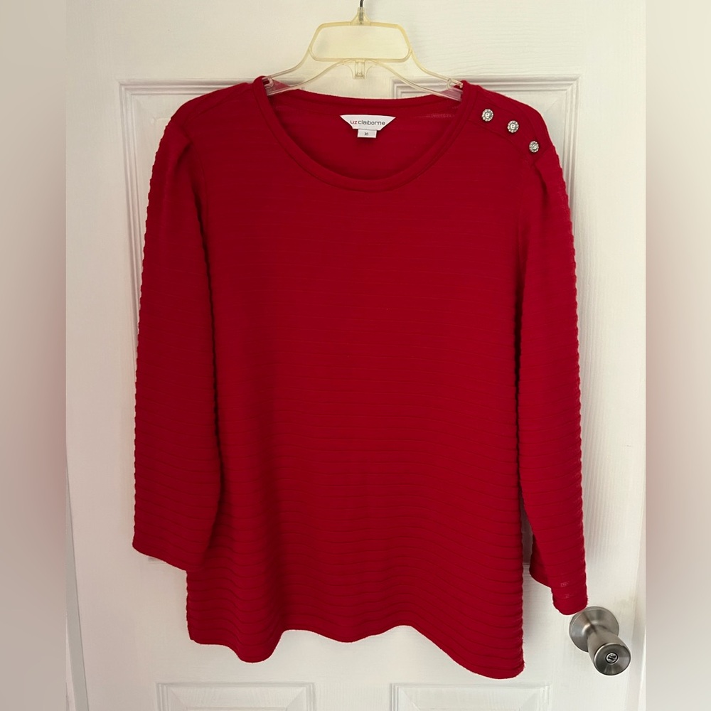 Liz Claiborne lighter weight sweater